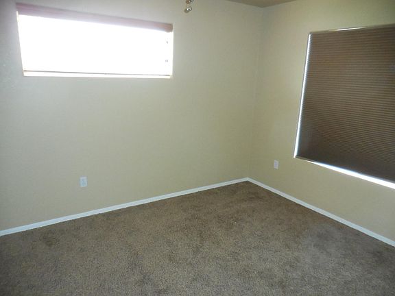 4th image of 1137 Gunsight Peak Dr