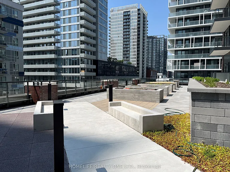 130 River St #2706 — Photo 15