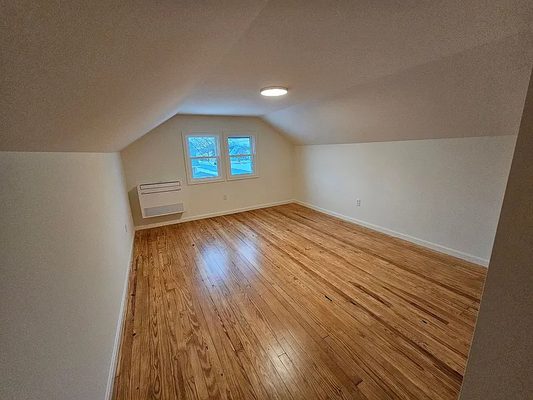 616 N Washington St — Photo 13