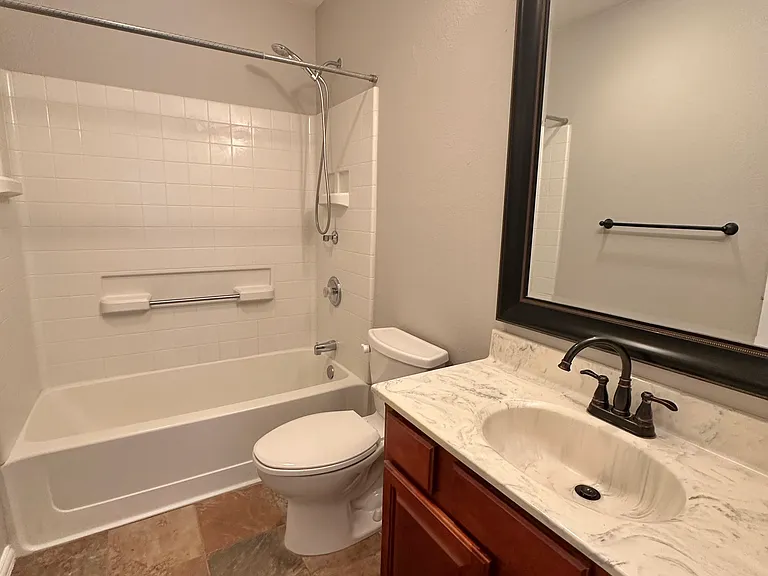 4905 Spur Ridge Ct — Photo 15