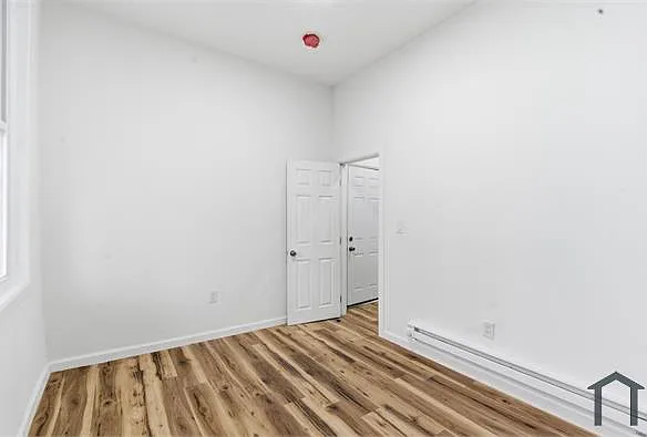 6320 Vine St #1 — Photo 8