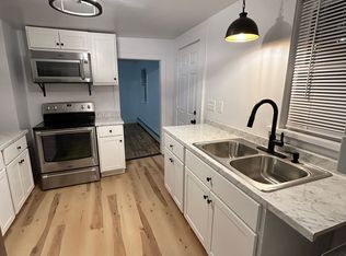 (Undisclosed Address), Palmer, MA 01069