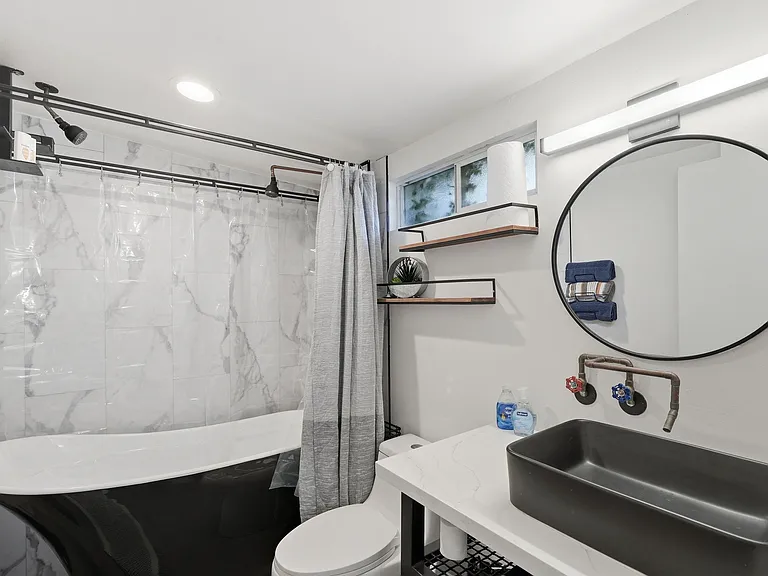 1266 E Alameda Dr — Photo 3