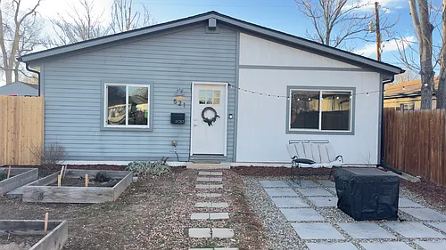 521 Perry St Photo 1