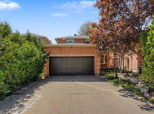 28 Hawkins Dr, Barrie, ON L4N 0A6