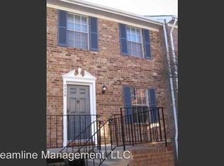 935 S Rolfe St, Arlington, VA 22204