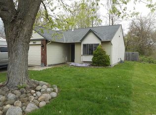 1917 Falcon Hill Pl, Fort Wayne, IN 46825