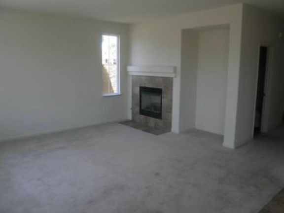 4th image of 5000 Camerena Ln
