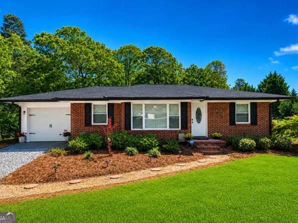 230 N McDonough Rd, Griffin, GA 30223