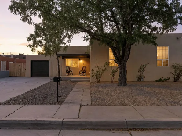 1224 Arvilla Ave NW, Albuquerque, NM 87107