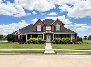 1307 Saint Andrews Ct, Enid, OK 73703