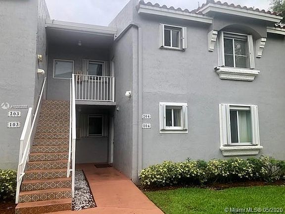 3rd image of 4716 NW 114th Ave Unit 204