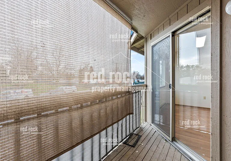 4733 N Sullivan Rd — Photo 18