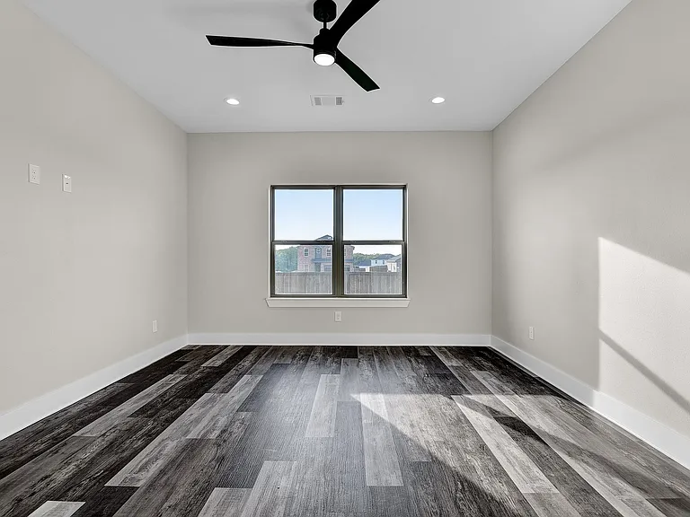 1808 Aleia Cv — Photo 22
