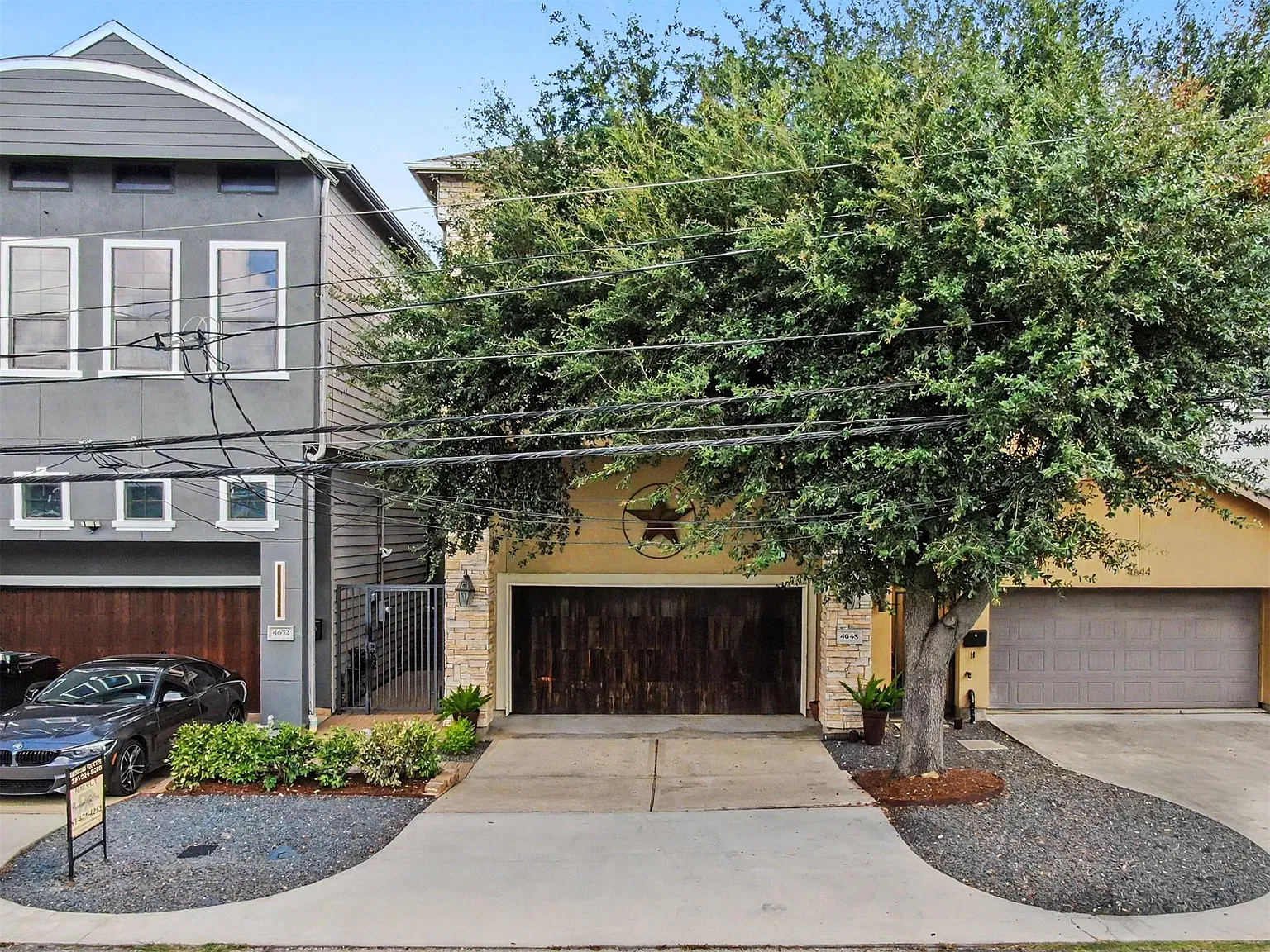 3 bed, 2.5 bath, 2309 sqft, $3,200 — Photo 3