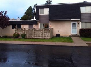 9748 S Yorkshire Dr, South Jordan, UT 84009