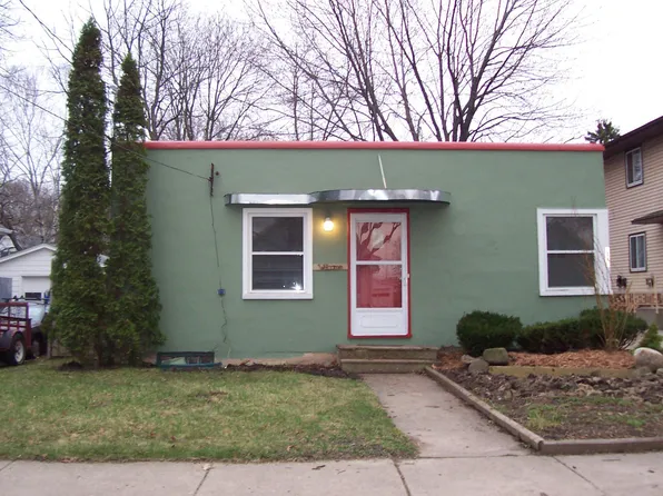 2441 Hoard St, Madison, WI 53704