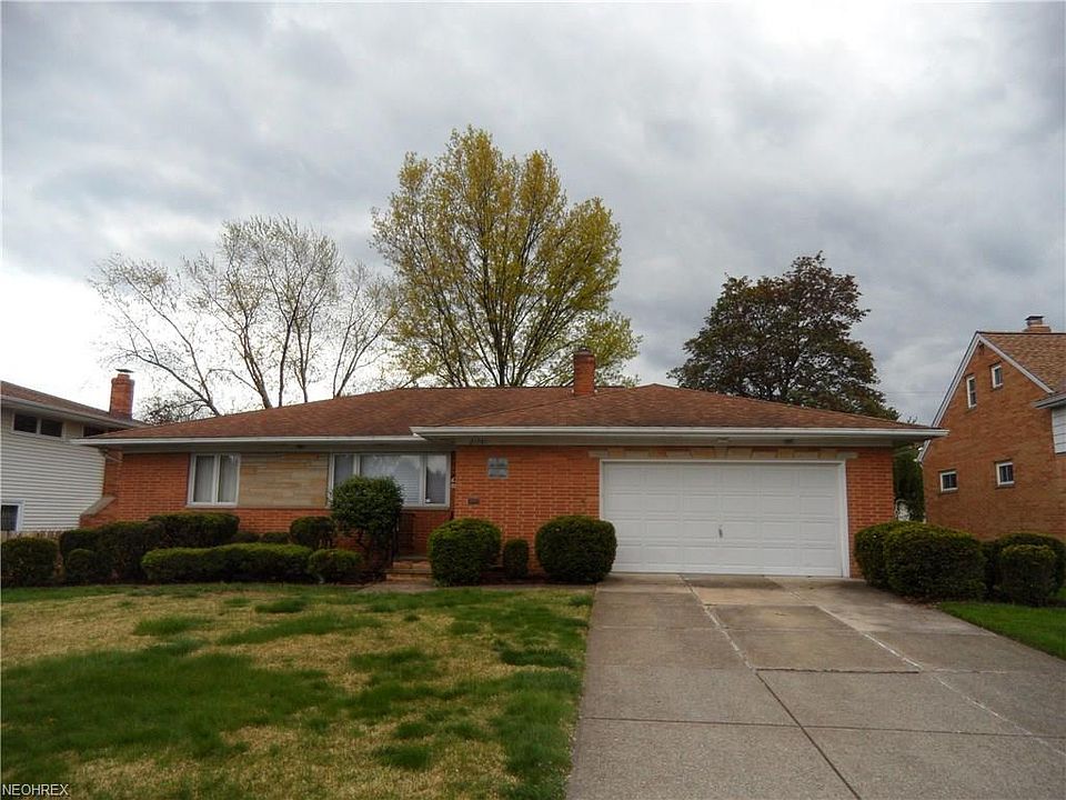 1st image of 21781 Elizabeth Ave