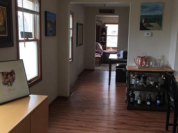 4th image of 1356 W 67th St #3
