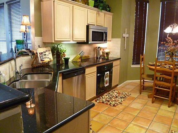 3rd image of 1513 Willowross Dr