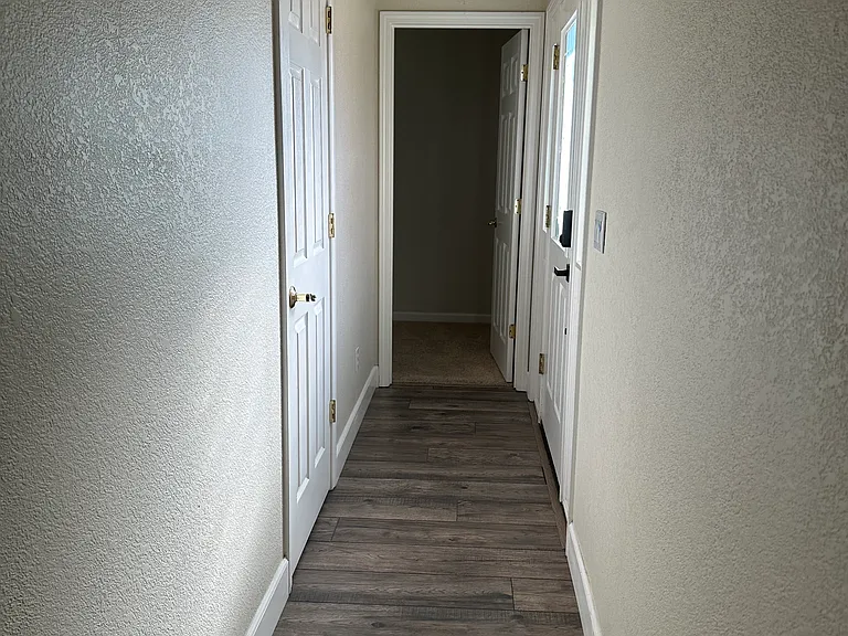 436 N Powers Ave — Photo 22