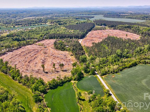 2nd image of 225 Midway Rd