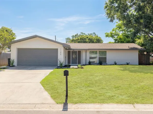 11296 115th St N, Largo, FL 33778