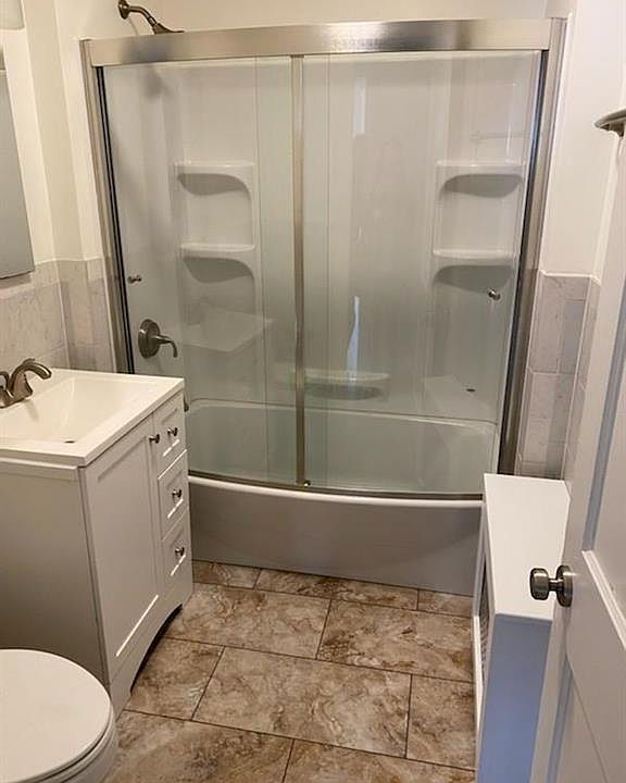 2nd image of 1125 Madison Ave #2