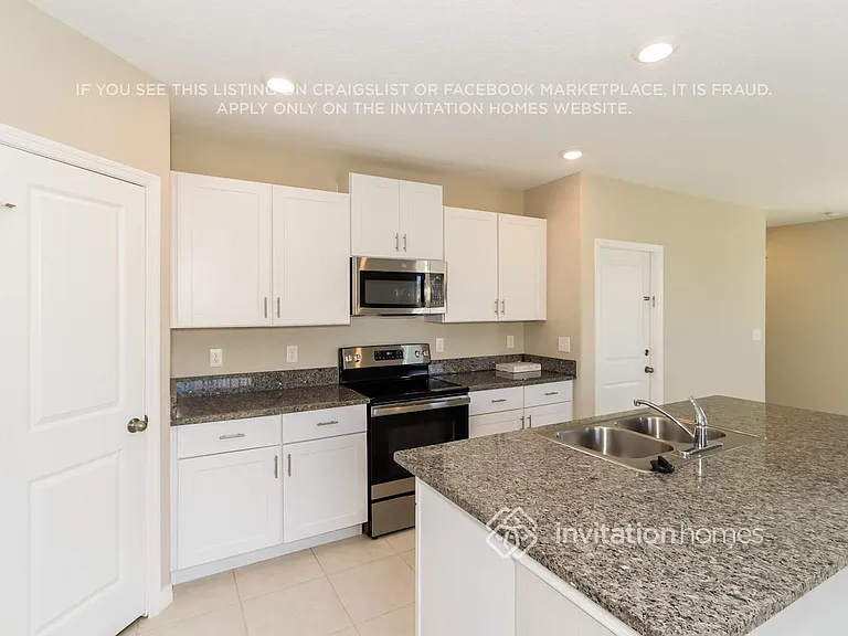 2206 Treesdale Ave — Photo 7