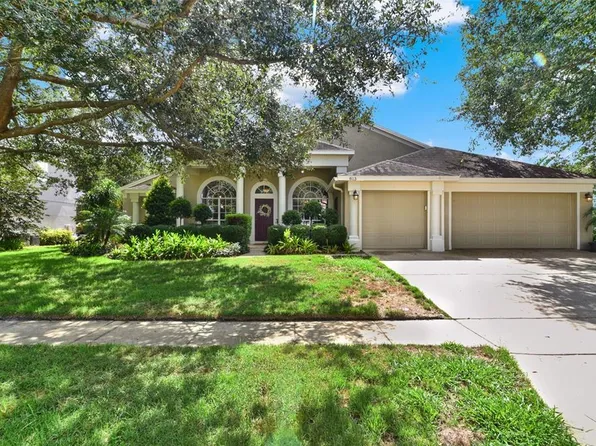 813 Winder Oaks Dr, Gotha, FL 34734