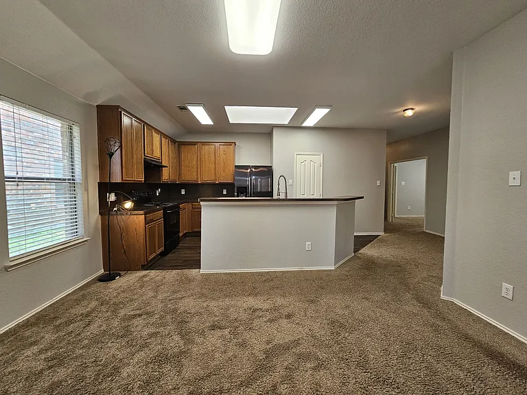 3200 Hoover Dr — Photo 6