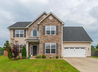 122 River Walk Dr, Woodfin, NC 28804
