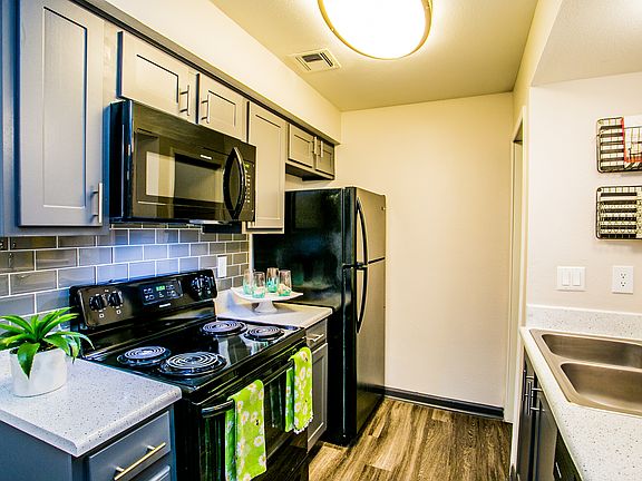 3rd image of 5400 Mountain Vista St #413