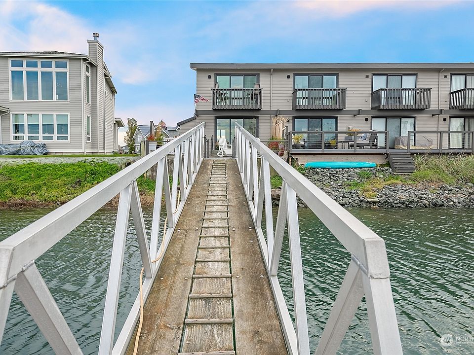 private ramp to your own boat slip>