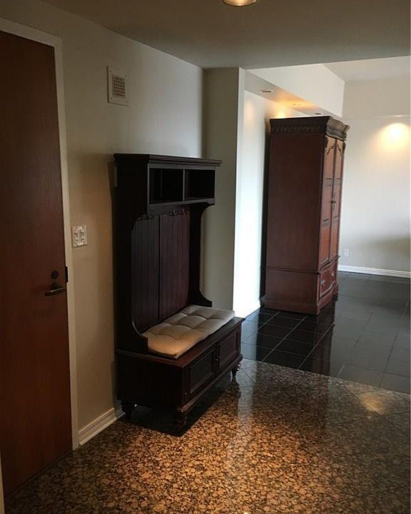 1st image of 3030 McKinney Ave APT 1704