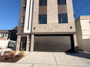 1516 47th St #1, North Bergen, NJ 07047