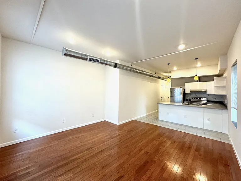 309 Sycamore Street Apartments — Photo 24