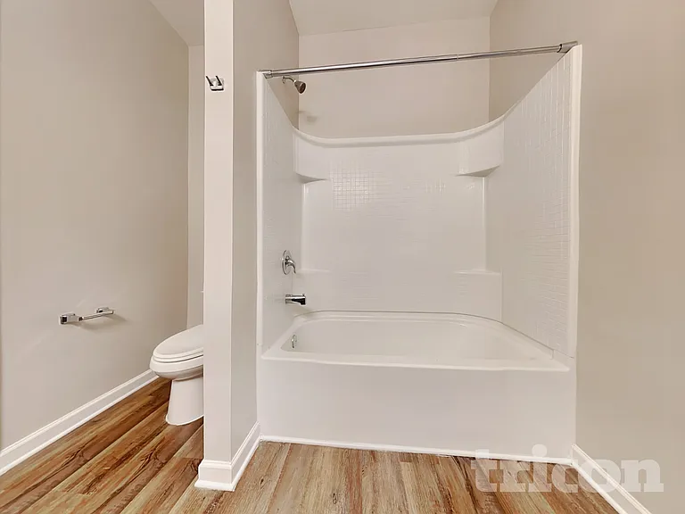 381 Alexander Ln — Photo 10