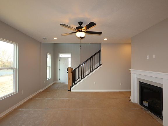3rd image of 5636 Dutch Ln
