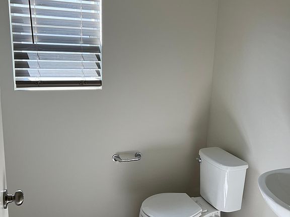 3rd image of 7818 24th Ct SE