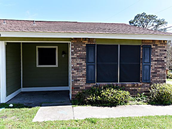 2nd image of 300 Gates Ave #B