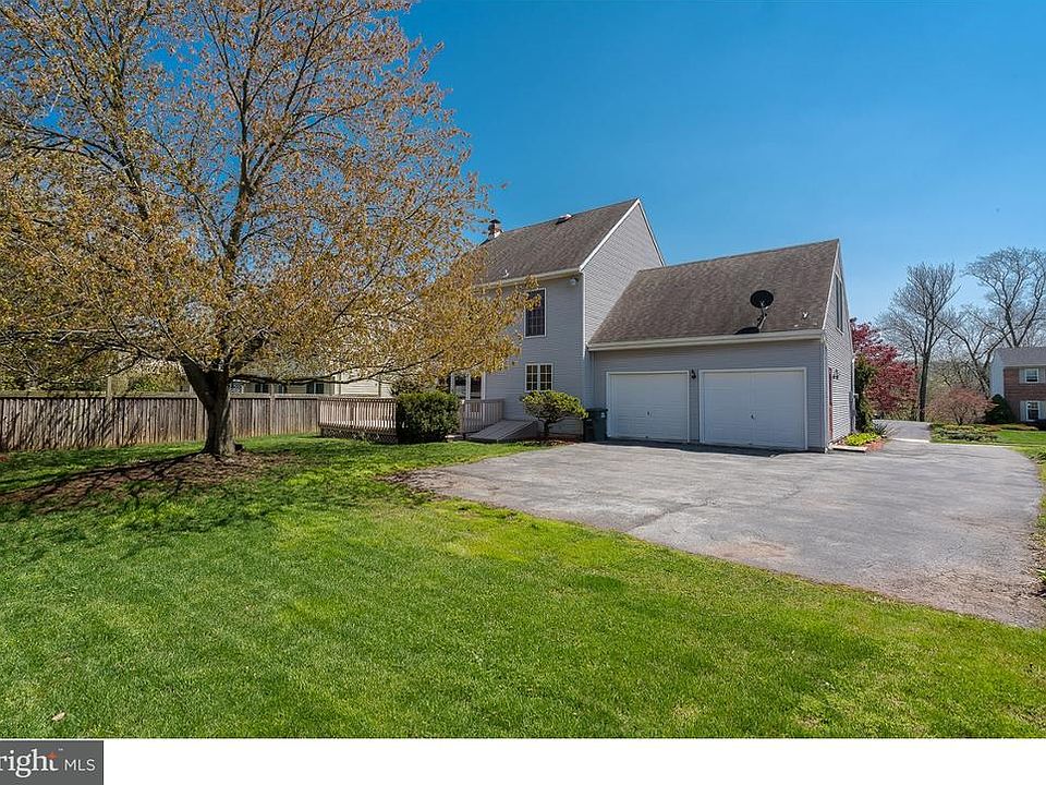327 Washington St, Birdsboro, PA 19508 Zillow
