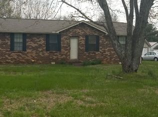 6018 Creekmont Dr, Murfreesboro, TN 37129