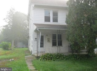 7 Fahltown Ln, Auburn, PA 17922