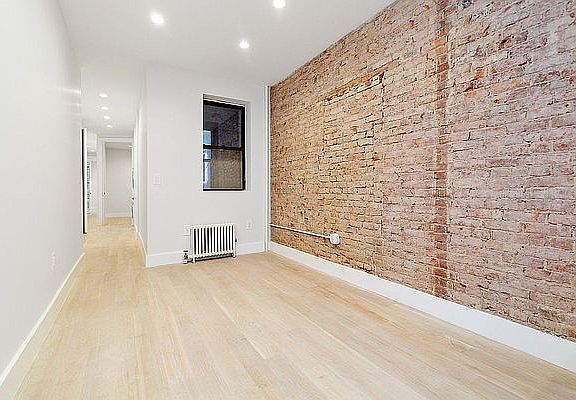 4th image of 69 Meserole Ave #2E
