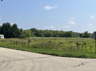 Genesee St, Lake Geneva, WI 53147