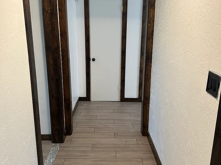 S 73rd East Ave — Photo 5