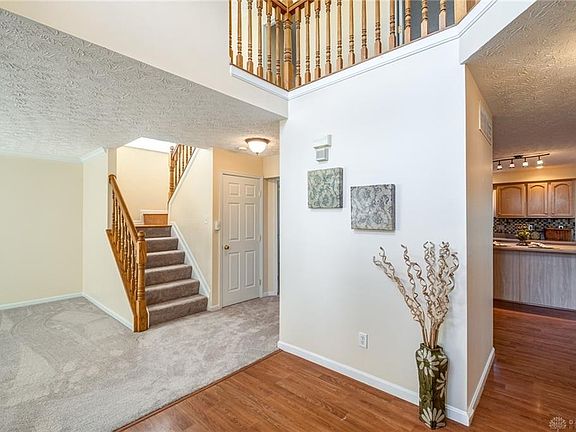 2nd image of 2583 Williamsburg Ct