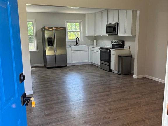 2nd image of 3843 Saint Charles Rd