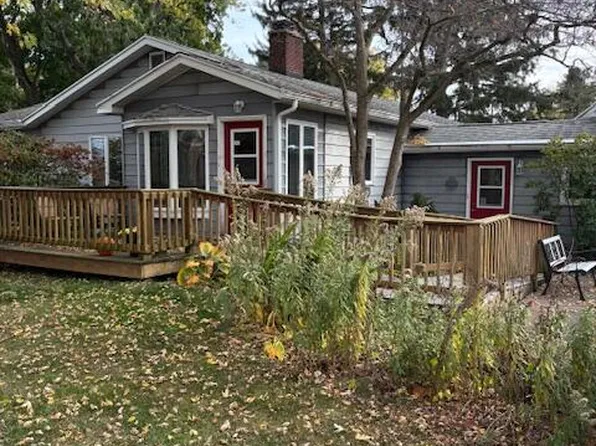 5968 S Green Ave, Fremont, MI 49412
